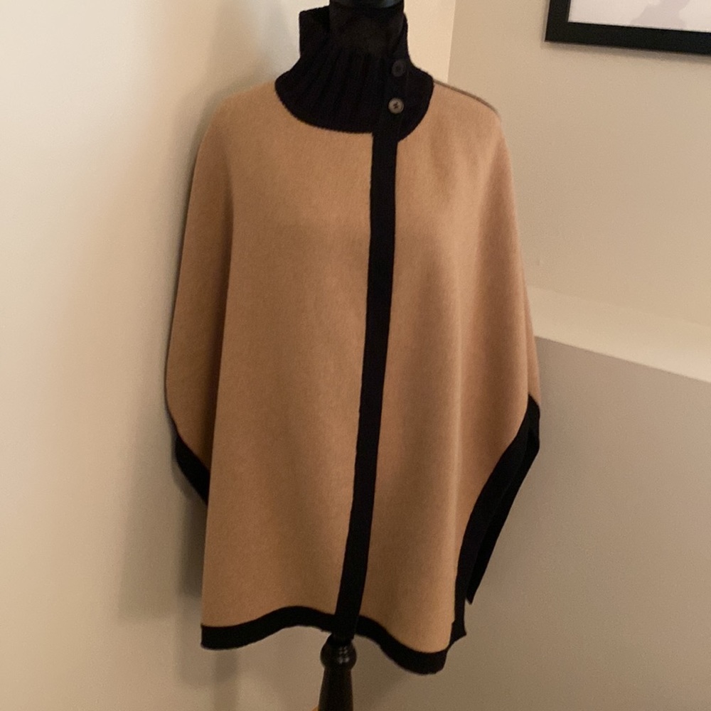 Theory Wool Reversible Cape